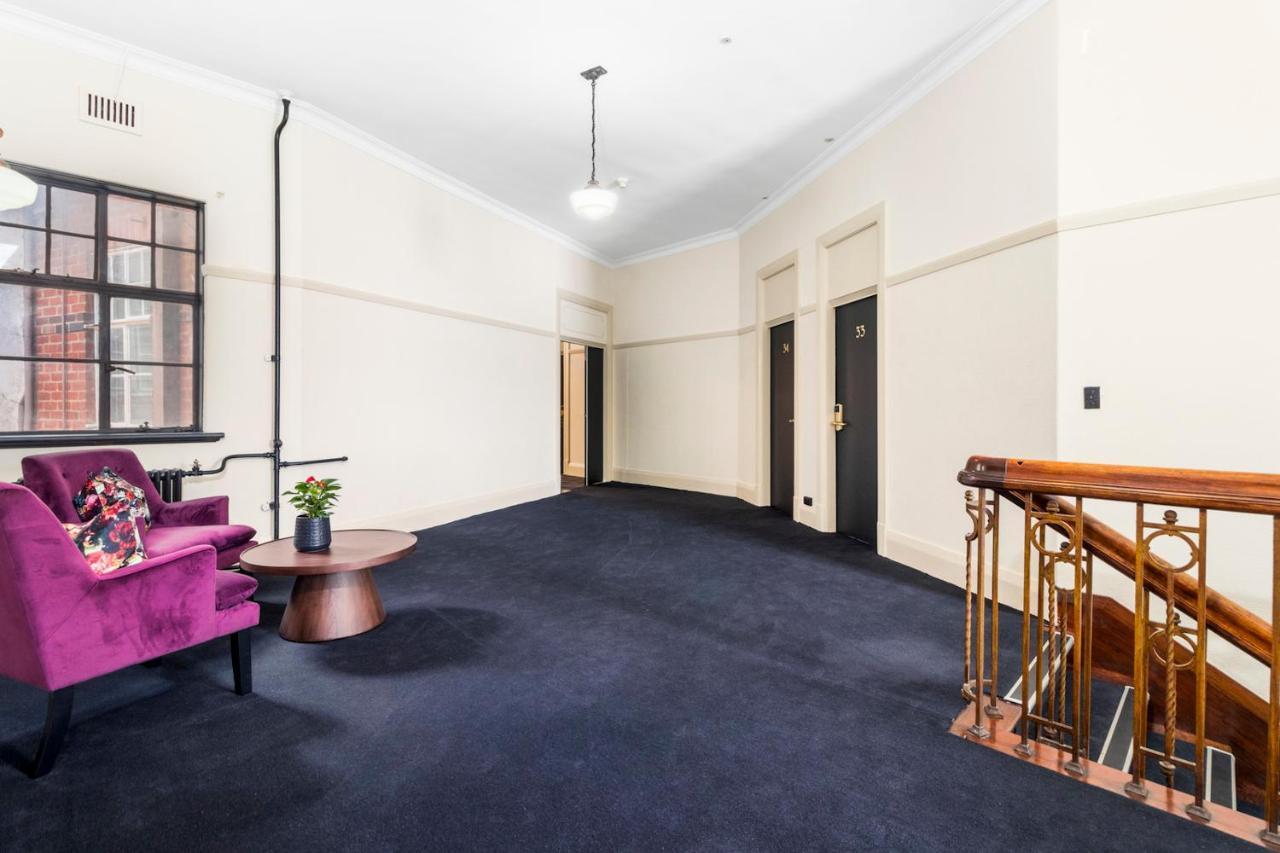 Hotel Queanbeyan Canberra Esterno foto