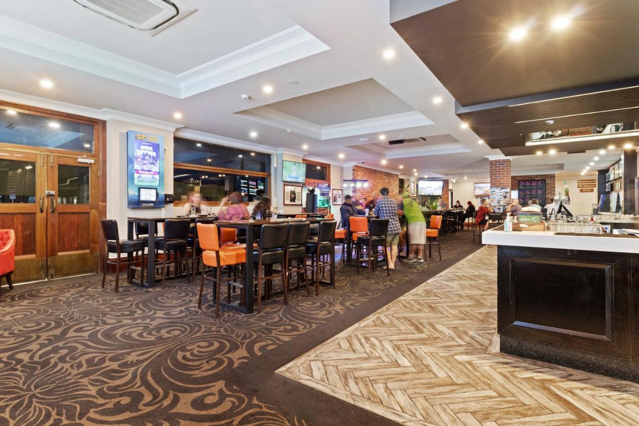 Hotel Queanbeyan Canberra Esterno foto