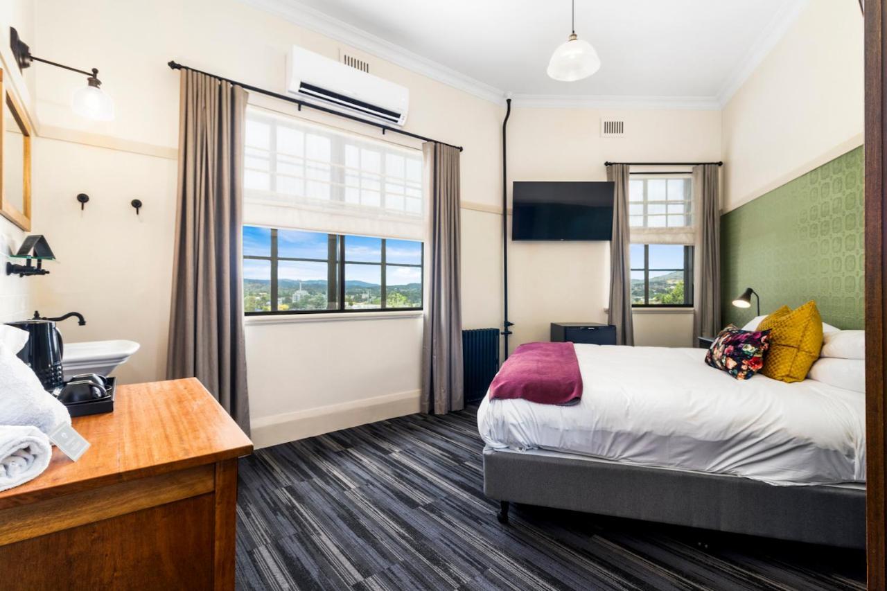 Hotel Queanbeyan Canberra Esterno foto
